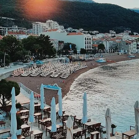 Apartments First Line Petrovac Exterior photo